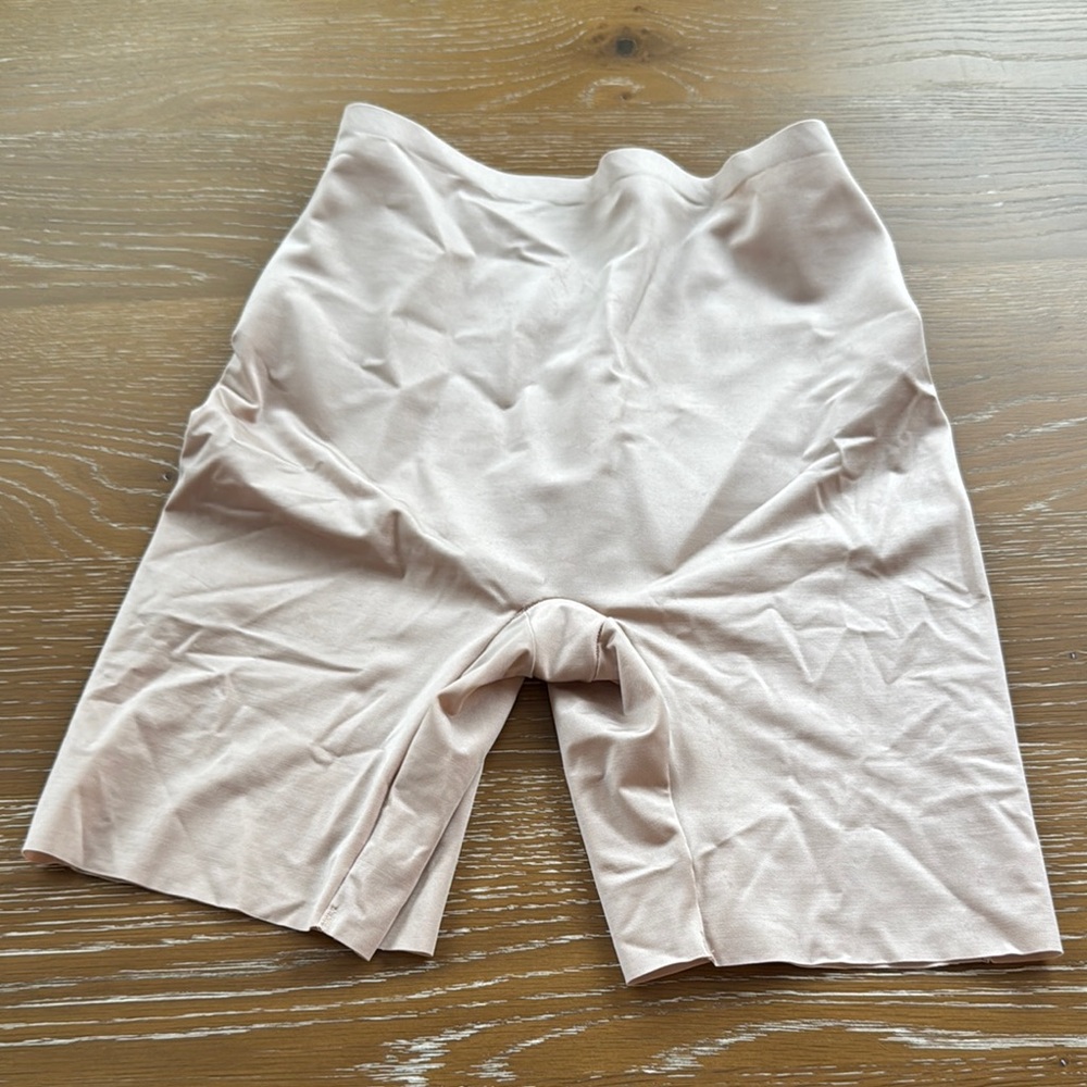 SPANX suit your fancy low back shapewear shorts